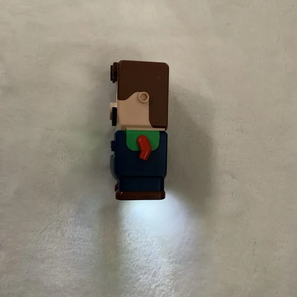LEGO Super Mario Interactive Luigi Figure from Set 71387 - Missing Hat & Buttons - Picture 8 of 13